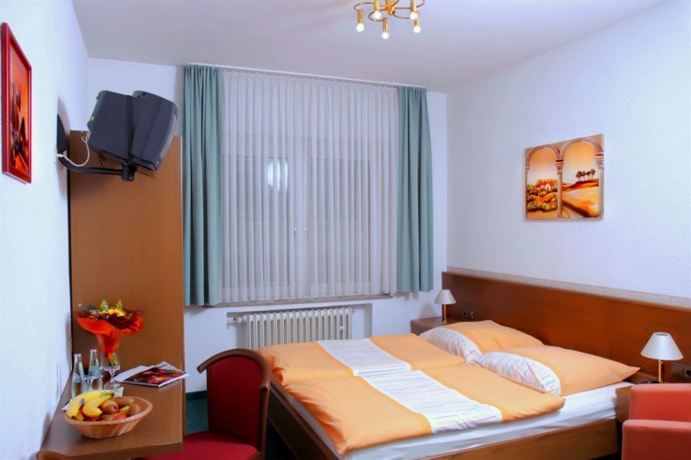 Hotel Engelbertz - Yggotel Pirol Köln Kültér fotó